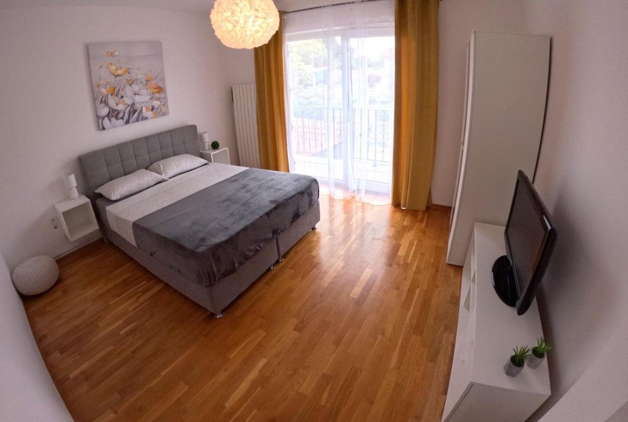 Apartment Flora Pula Dış mekan fotoğraf